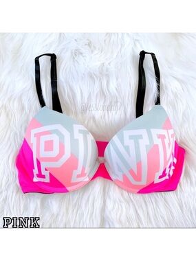 VS PINK Wear Everywhere Push-Up